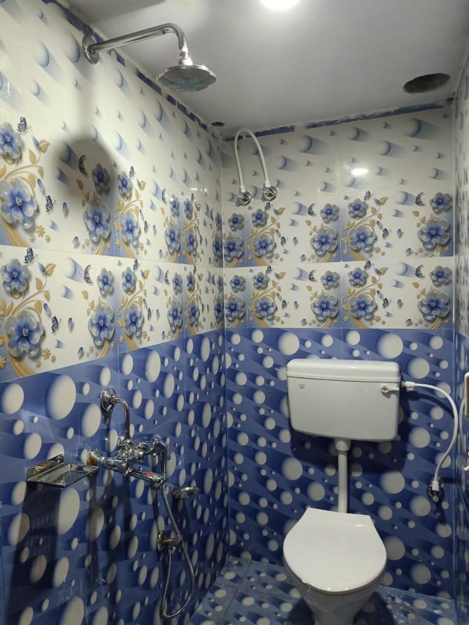 Jharana Guest House プリ エクステリア 写真